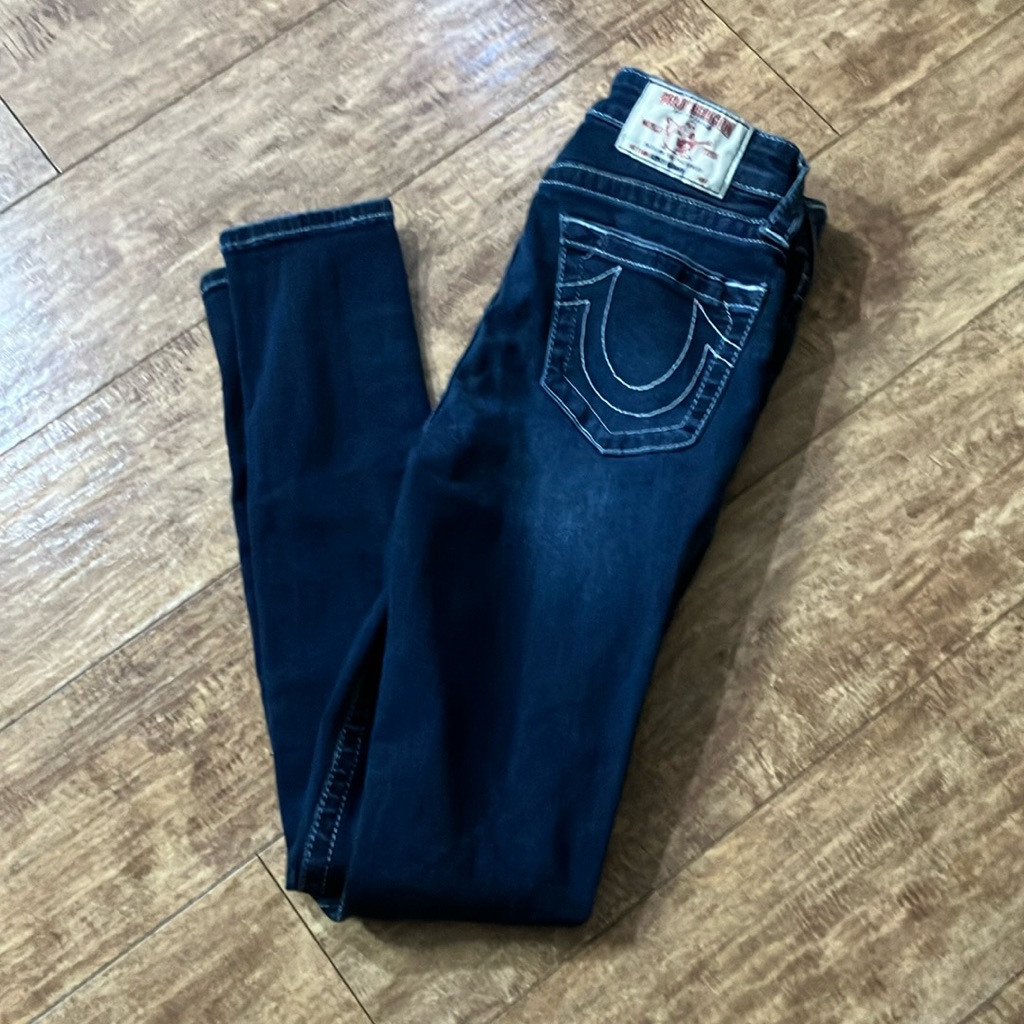 True Religion Blue Skinny Jeans With Distinctive Stitching Size:27